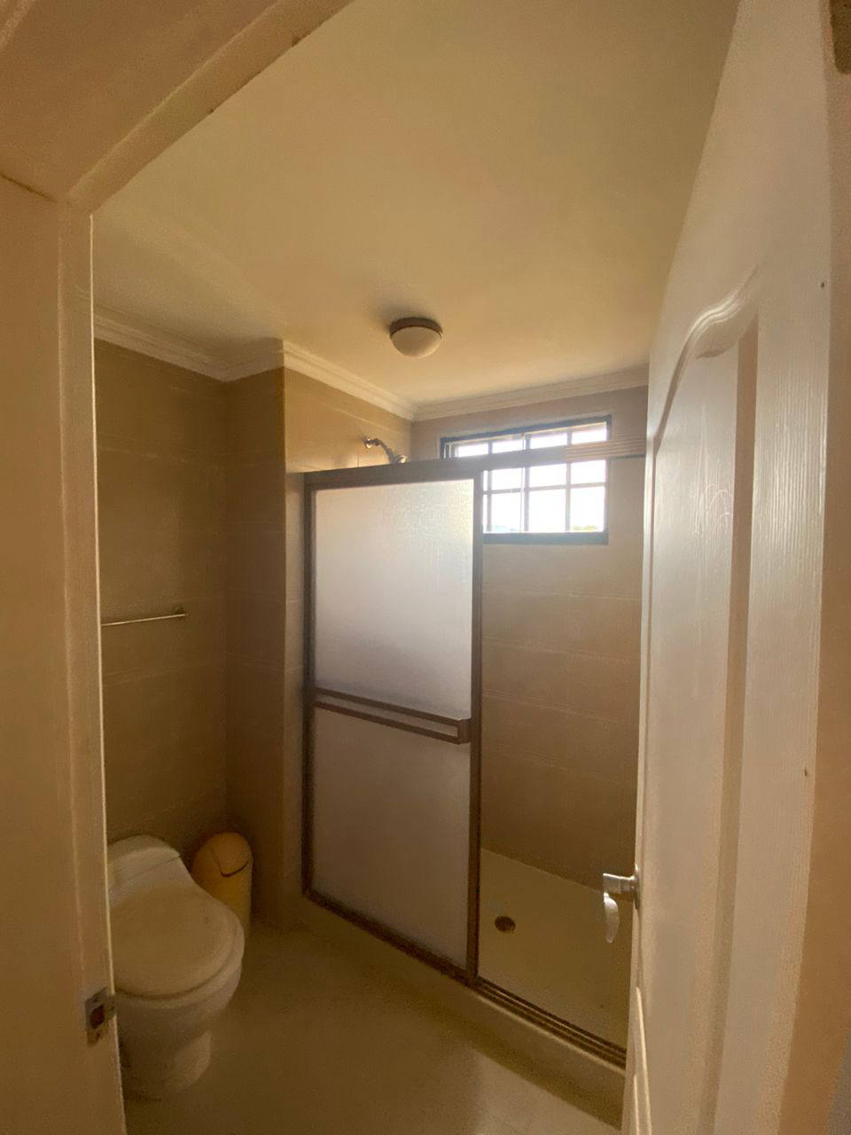 Будинок, 2745 м², 65 000$ — FAKTOR